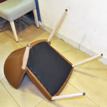 Cadeira Iorn com assento PU para cadeira de aço de bar de restaurante